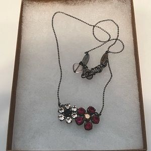 Sabika 2 Flower Necklace